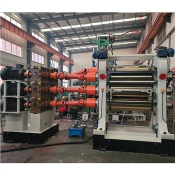 Machine de calandre en caoutchouc